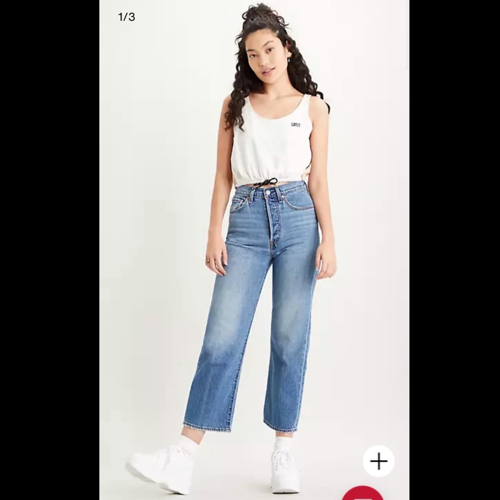Women’s Levi Ribcage Straight Ankle Jean